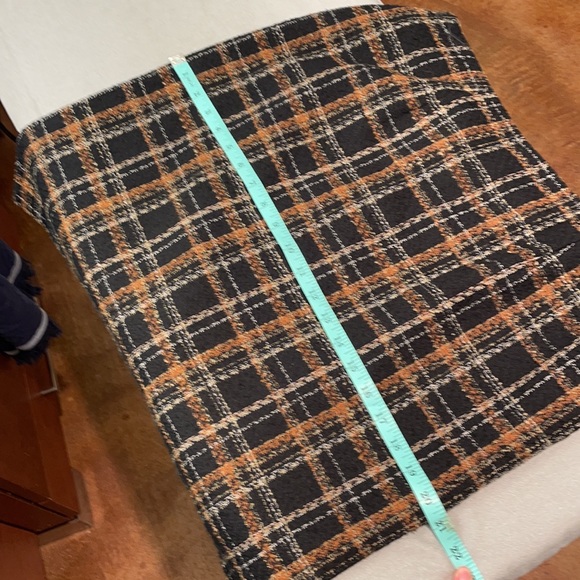 Pencil Skirt, Boucle, Plaid, Size 10 - Picture 7 of 7